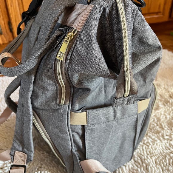 Diaper backpack -Sold - Picture 10 of 10